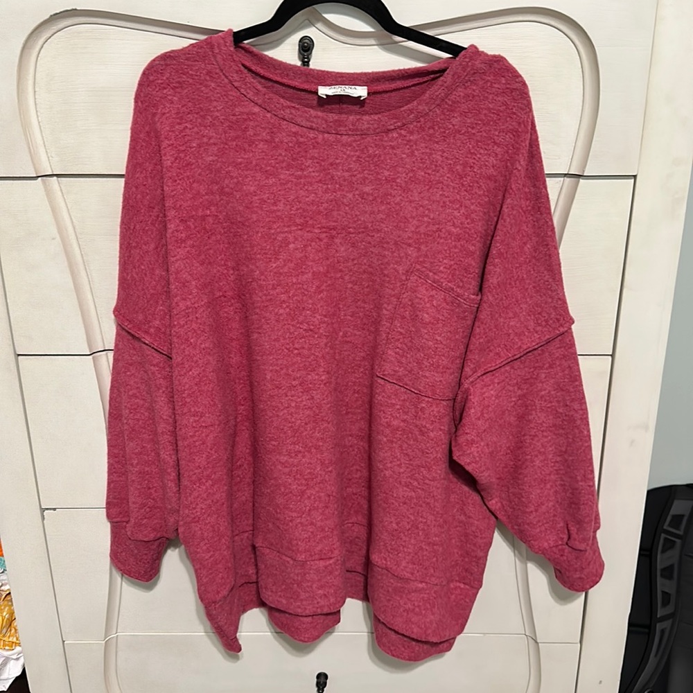 Oversized sweatshirt/sweater